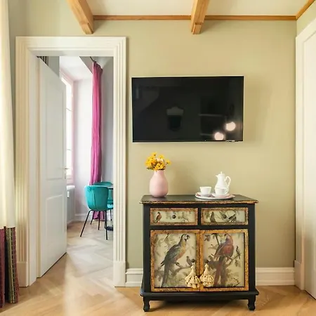 Paladima D'azeglio Apartmán *